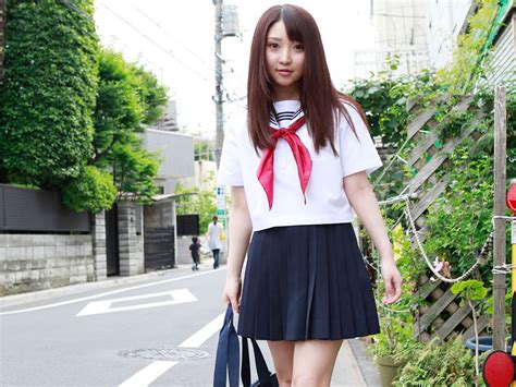 Pure Japanese School Girl With The Beat On The Streets Wallpaper 02 Preview