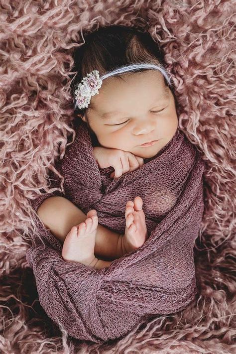 Adorable Newborn Photo Ideas For Your Junior Rontsen
