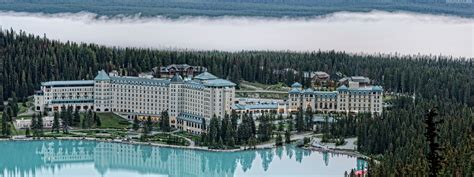 Fairmont Chateau Lake Louise Before The Sunrise Hotels And Resorts