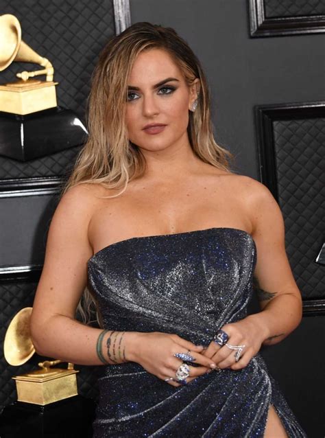 Joanna Jojo Levesque Attends The 62nd Annual Grammy Awards At Staples