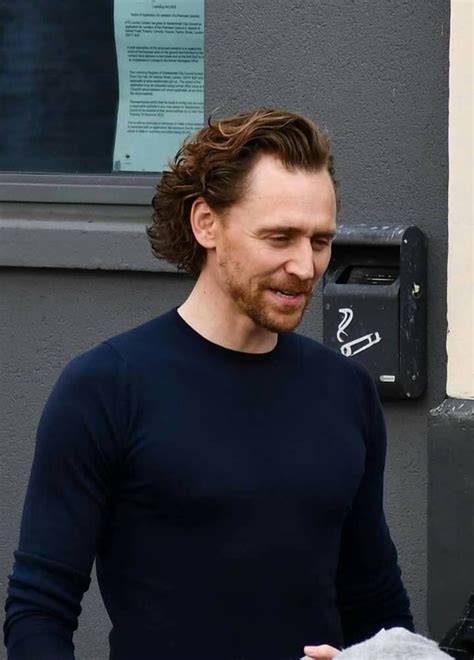 Tom hiddleston also engages with fans through his twitter account, where he has a following of over 4 million. Hiddleston | Tom hiddleston, Actors, Thomas william hiddleston