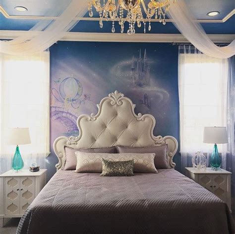 Frozen is the very first disney movie my daughter ever saw, so it will always hold a special place in my heart. Cinderella room | Cinderella room, Cinderella bedroom ...
