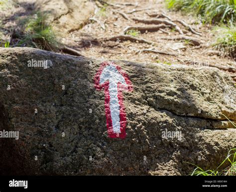 Hiking Trail Marker Stock Photo Alamy