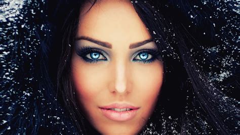 壁纸 面对 Photoshop 妇女 模型 眼睛 化妆 蓝色 黑发 时尚 头发 鼻子 皮肤 女孩 美丽 唇