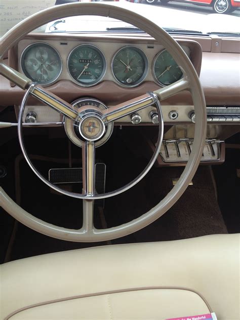 Pin By Dalyne Easley On Car Shows Old Classic Cars Car Interior