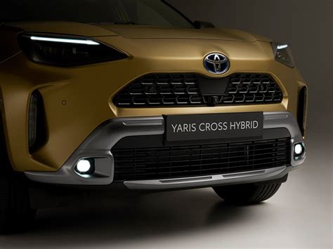 Toyota Yaris Cross Premiere Edition 11