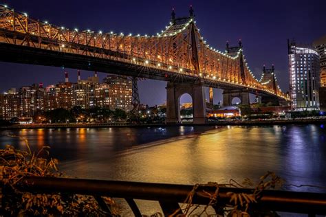 The Queens Bridge Manhattan Nicholas Clarke · Art Photographs