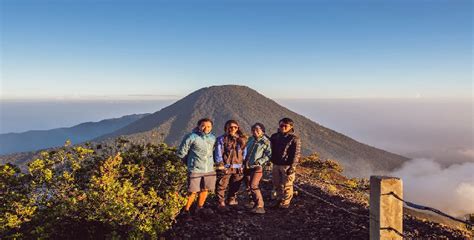 Bagaimana Jalur Pendakian Gunung Gede Diskusi Wisata Dictio Community