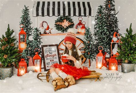 12 Christmas Photo Booth Ideas For Winter Holidays In 2023