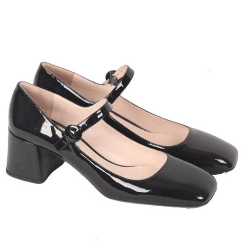 Prada Black Patent Leather Mary Jane Pumps Shoes Size 40 12 For Sale