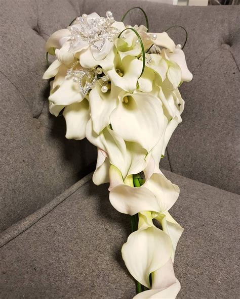 This Stunning Cascade Of Pure White Calla Lilies For A Bridal Bouquet