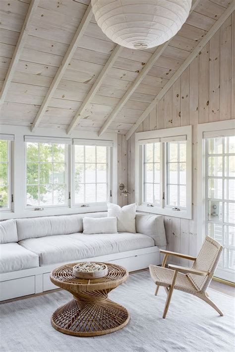 64 Relaxed Rooms With Whitewashed Wood Walls Digsdigs