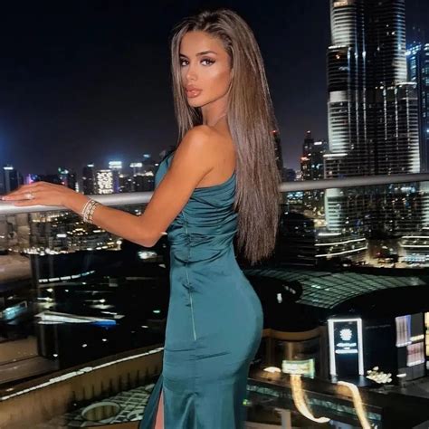 Alisa Russian Escort In Dubai 7