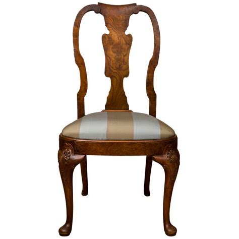 Our queen anne chairs can be customised with any finish and fabric. Antique Queen Anne Style Side Chair at 1stdibs