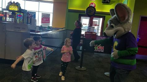 Doing the happy dance with Chuck E cheese - YouTube