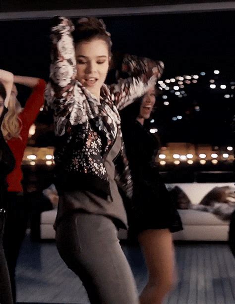 Hailee Steinfeld Rcelebritybutts