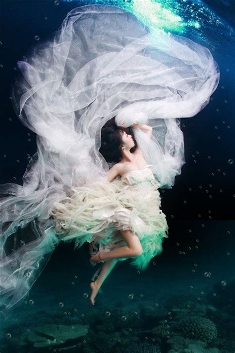 Underwater Wedding Dress Photography