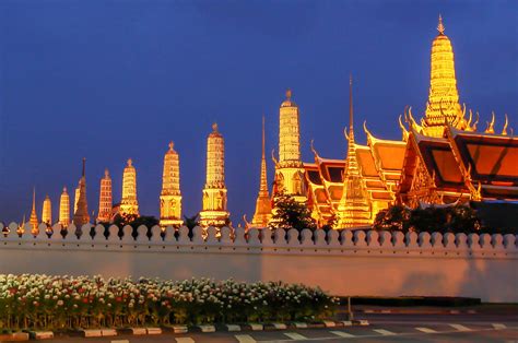 Also find local time clock widget for bangkok. Wat Phra Kaew | Buddhist temples in Thailand are located ...