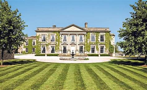 Airbnb owner furious after aussies trash house in wake of bledisloe cup loss. Nooks, Towers and Turrets: Would You Live Here? | English ...