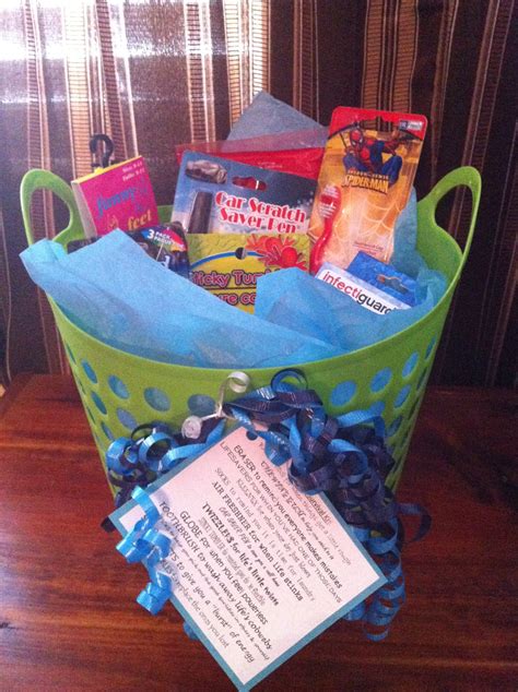 There are a lot of emotions surrounding these days: Simply Inspired: Handmade Crafts: College Survival Gift Basket