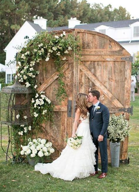 About 6% of these are wedding decorations & gifts, 0% are christmas decoration supplies, and 4% are decorative flowers & wreaths. 10 Rustic Old Door Wedding Decor Ideas If You Love Outdoor ...