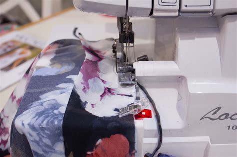 3 Easy Steps For Sewing A French Seam Using A Serger Indoor Shannon