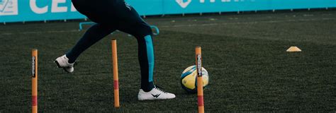 Et il y a l'euro 2020. Florian Thauvin en passe de quitter adidas ? #BootsMercato