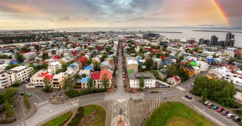 Iceland Flights And Hotel Vacation Package Icelandair