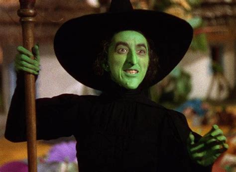 8 Movies With Manipulative And Evil Female Villains Wizard Of Oz