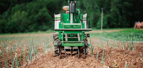 Un Gold Award Pour Oz Le Robot Autonome Pour Lagriculture Développé