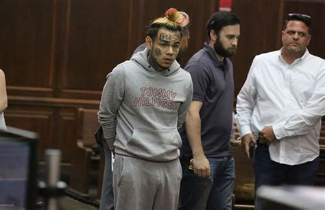 6ix9ine Wants Prosecutors To Use His Legal Name In Houston Case Complex