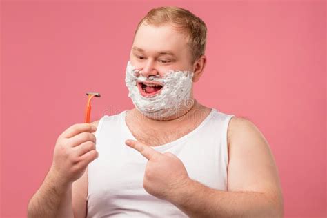 Tubby Wife Shaving Telegraph