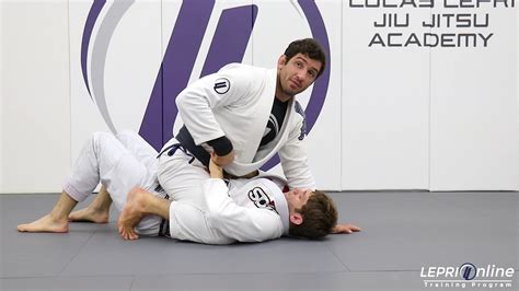 Lepri Bjj Online Training Tips From Fundamentals Class Clinch Escape To T