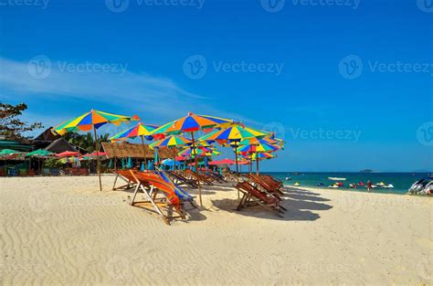 Sea Island Umbrella Thailand Khai Island Phuket Sun Beds And Sun Umbrellas On A Tropical Beach