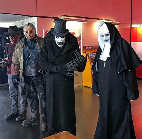 Pin By Marcos Medina On Horror Movie Stills Horror Movie Costumes
