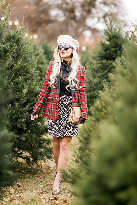 Holiday Outfit Ideas 11 Christmas And Nye Outfits You Can Copy Now
