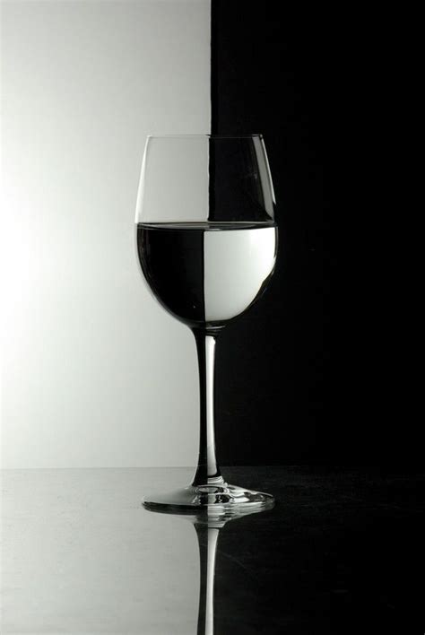 Cool 20 Creative Photography Ideas Using Glass Minimalist Photos Minimalist Photography