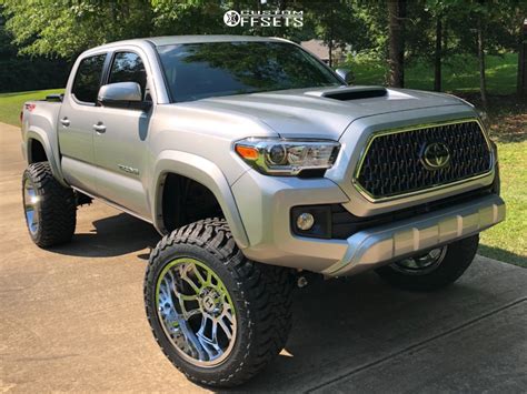 2018 Toyota Tacoma Hostile Gauntlet Rough Country Suspension Lift 6