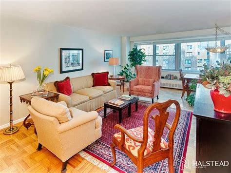 Mayfair Towers 15 West 72nd Street Unit 16v 1 Bed Apt For Sale For 835000 Cityrealty