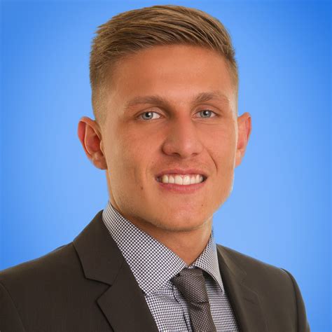 Job profile includes understanding of the risk and pnl. Henry Nehring - Vermögensberater - Deutsche ...