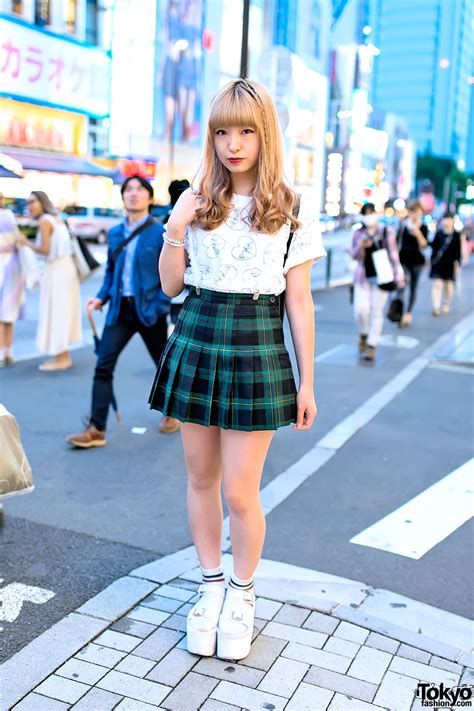 Plaid Pleated Skirt Morph8ne Top Moschino Bag And Yru Platforms Tokyo Fashion