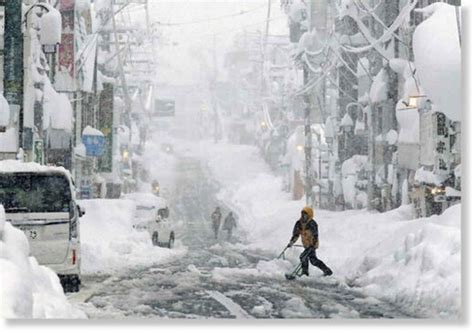 Tempeste Di Neve In Giappone Un Video Del Fenomeno Straordinario