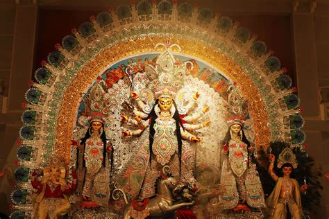 Durga Puja Themes And Venues In South Kolkata Times Of India Travel