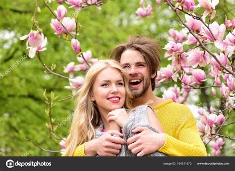 Romantic Moment Of Beautiful Newlywed Couple In Spring Garden — Stock