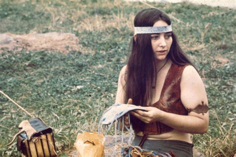 Blast From The Past Woodstock Era Fashion 50 Pics
