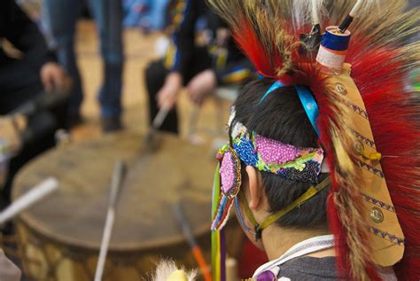 um-today-indigenous-awareness-week-treaties,-traditional-knowledge