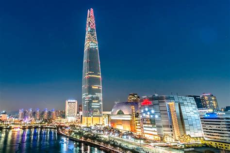 Lotte World Tower And Lotte Mall
