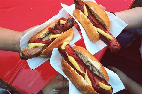 National Hot Dog Day Deals 2020 Where To Get Free Hot Dogs Today