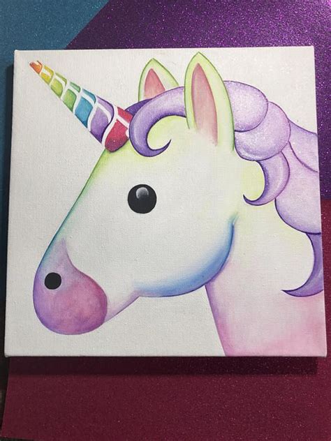 Van makkelijke eenhoorn kleurplaten voor kids, tot moeilijke eenhoorn kleurplaten voor volwassenen. Emoji unicorn canvas | Emoji painting, Unicorn emoji, Canvas