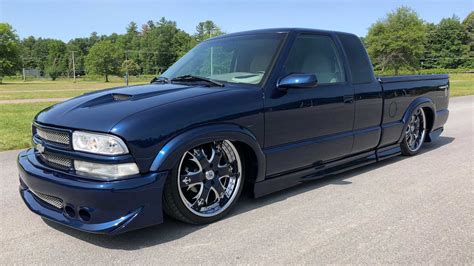 2001 Chevrolet S 10 Lowrider Has A Competition Stereo System Motorious
